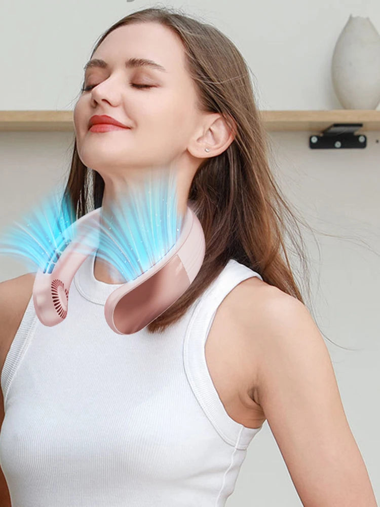 IL VENTO VI ARRIVA COME NATURALE Ventilatore da collo pieghevole JKUOO 2025 - Ricaricabile tramite USB a 3 velocità, silenzioso e fresco per campeggio/spiaggia/viaggi - Offerta estiva, spedizione gratuita